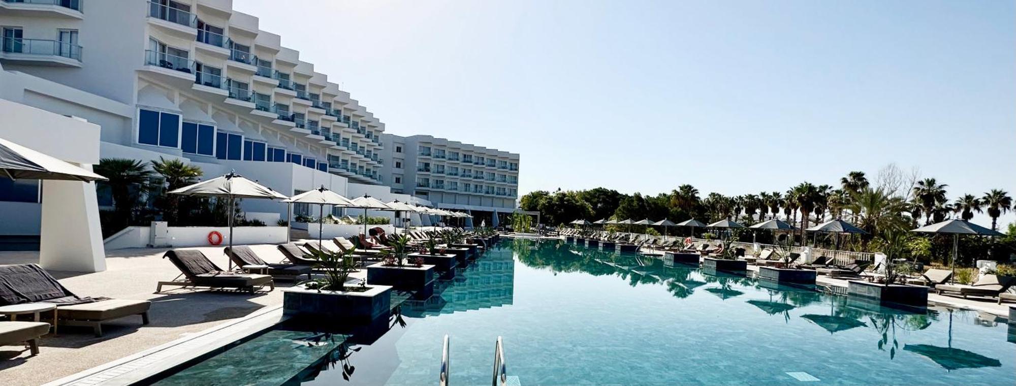 Cali Resort & Spa By Louis Hotels Paphos 外观 照片